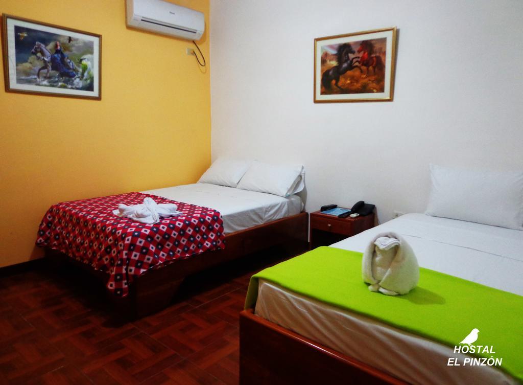 Hostal El Pinzon Puerto Ayora  Kamer foto