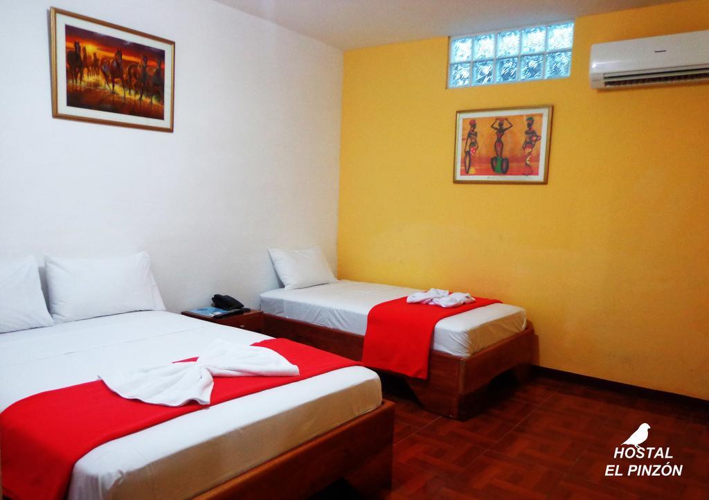 Hostal El Pinzon Puerto Ayora  Kamer foto